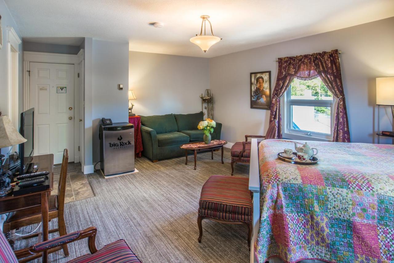 Heartwood Inn Drumheller Bagian luar foto
